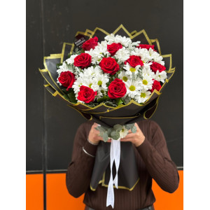 PAPATYA VE GÜL BUKETİ